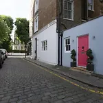 Newly Refurbished 1 Bedroom In Vibrant Notting Hill