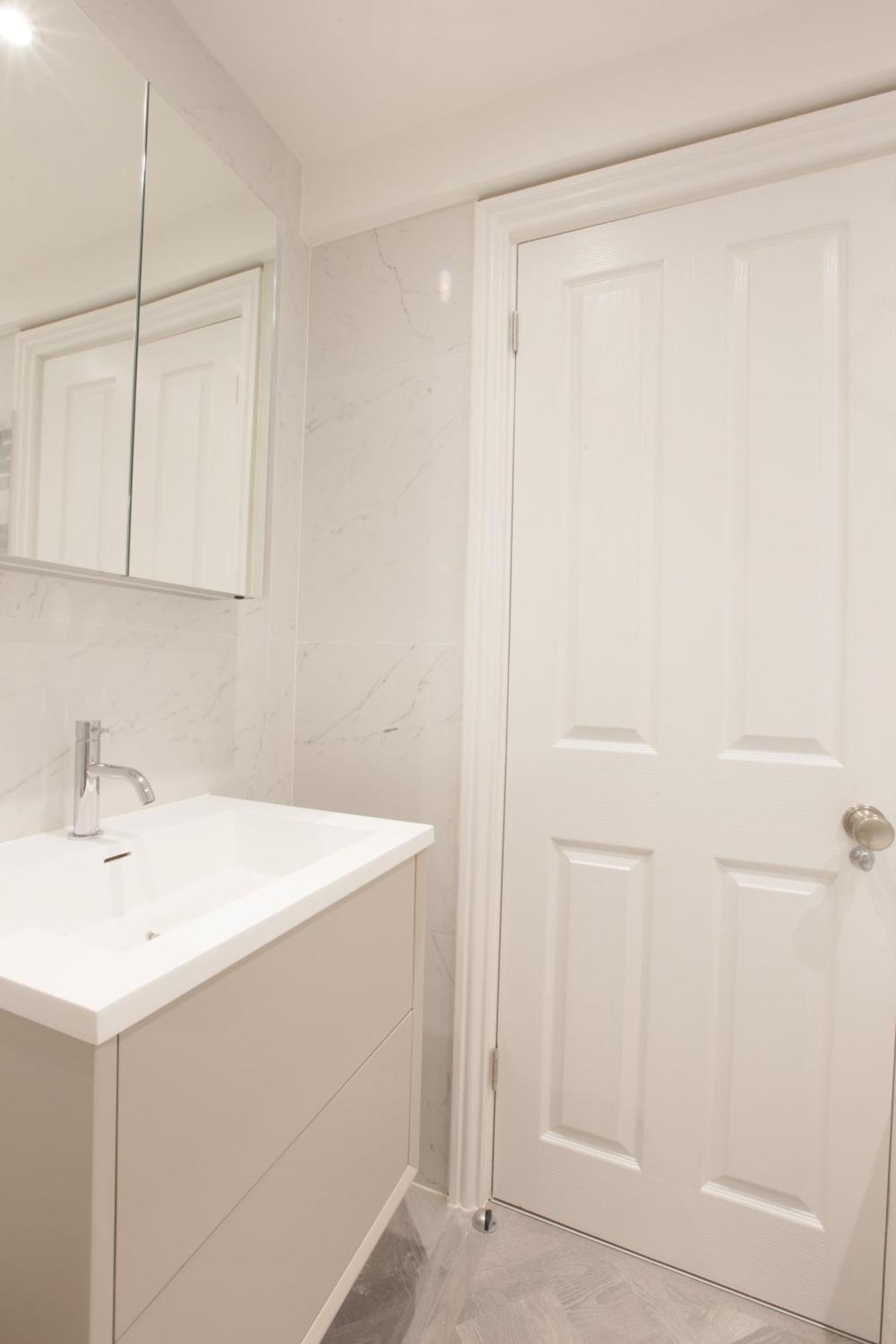 Newly Refurbished 1 Bedroom In Vibrant Notting Hill