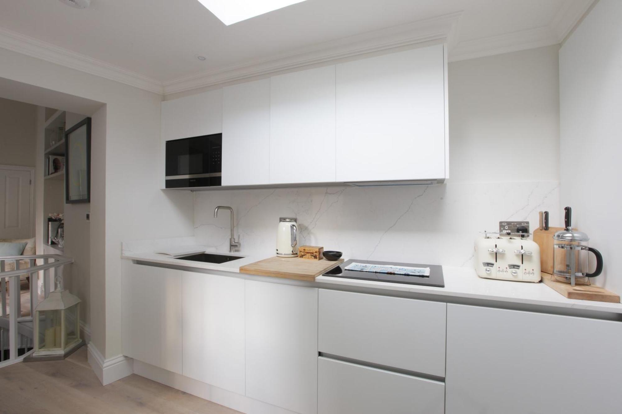 Newly Refurbished 1 Bedroom In Vibrant Notting Hill Londra