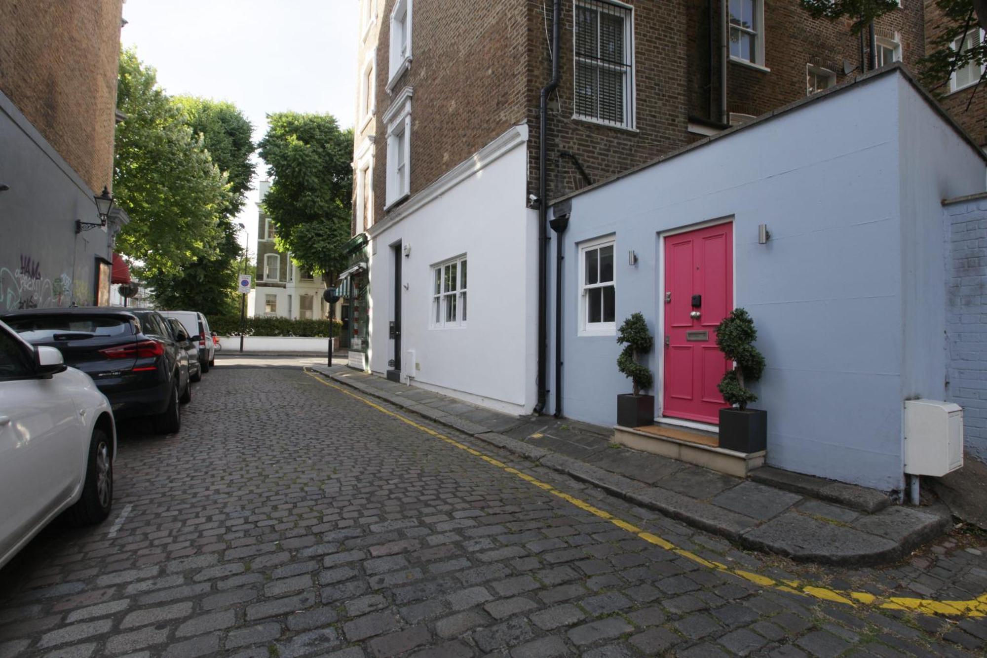 Newly Refurbished 1 Bedroom In Vibrant Notting Hill Londra